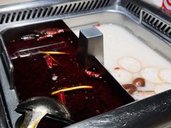 -海底捞火锅鲜切牛肉主题店(长寿路店)