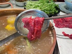 -牛村来人潮汕牛肉火锅(西单店)