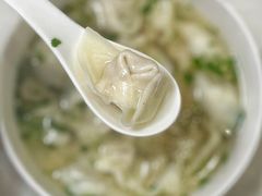 小馄饨-周震馄饨