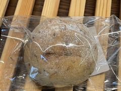 黑豆松子米面包-富贵面包公司(运河店)