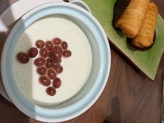 -臻品粤(万科美好广场店)