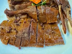 老卤香鸭-渝信川菜(南滨店)