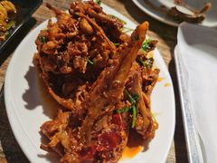 -嗨辣小聚·盘锦河蟹·海鲜烧烤龙虾(盘锦十年好店)
