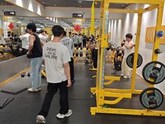 -超鹿运动(五四北泰禾广场店)