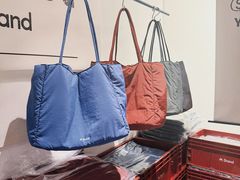 -M Stand(成都COSMO店)