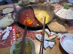 -赵美丽·重庆社区火锅·直营店(火车东站·中豪国际店)