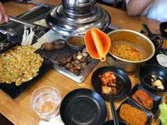 -肉甲韩国木炭烤肉(新壹街1店)
