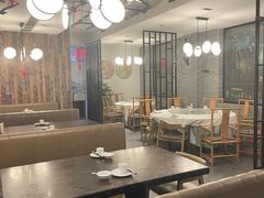 -里山四季中餐厅(来凤街店)