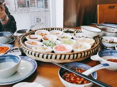 -包整·丝娃娃(一览甲秀楼风景店)