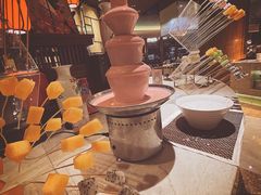 巧克力喷泉-杭州钱江新城万怡酒店-西餐厅