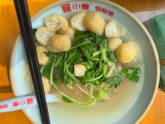 油豆腐粉丝汤-小姜锅贴(凤凰街店)