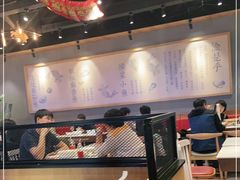 大堂-渝是乎酸菜鱼·川渝小炒(新世界百货望京店)