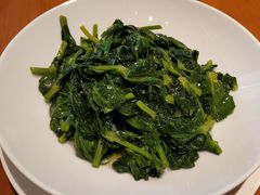鸡油炒豆苗-广州富力君悦大酒店空中花园