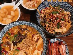 -粉家柳州螺蛳粉(杨宅路店)