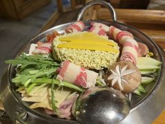 -恩你小木屋·韩式料理(假日广场店)