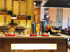 自助取餐区-富力希尔顿酒店·地阔自助餐厅