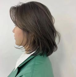 -洛施奇烫发染发沙龙