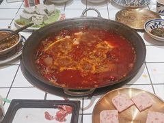 -旧街市鲜货老火锅(大光路店)