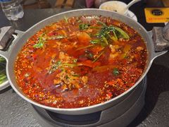 -万重锦·人文川菜馆(骡马市店)