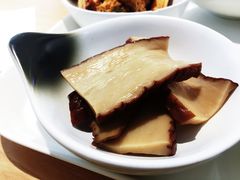 卤水杏鲍菇-轻蔬不用等·素食(江苏路店)