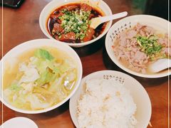 -杨三娘跷脚牛肉(羊子山西路店)
