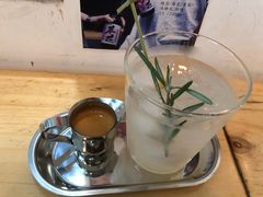 -无牌咖啡&酒馆