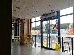 大堂-麦当劳(松江南乐得来速店)