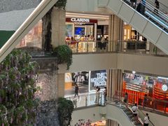 -赛格国际购物中心(小寨店)