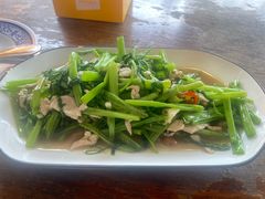 -Dang restaurant (patong phuket)