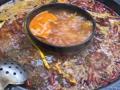 -黄潇洒老火锅(九眼桥宏济巷店)