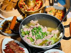 -全牛匠·乐山跷脚牛肉(新中关店)