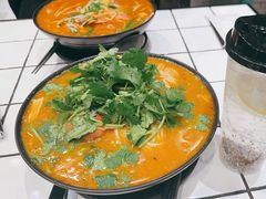 -肥汁米蘭香港米线(长宁来福士店)