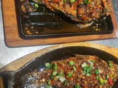 -依呀呀ktv烧烤小串(中山西路店)