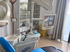 -赫尔森口腔·牙齿种植修复