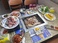 -阿亲家·韩式无限烤肉(春熙路店)