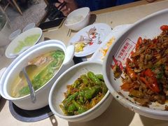 一鸡两吃-大碗先生(万家丽店)