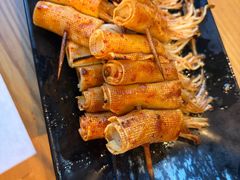 -华府九号海鲜烧烤大排档(龙域店)