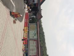 -慈城服务区-停车场
