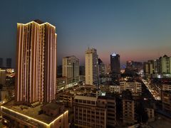 -昆明中心皇冠假日酒店