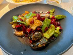 辣炒原壳小鲍鱼-船歌·鱼水饺青岛菜(金狮广场店)