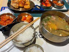 -梨花牛肉汤饭(仁恒伊势丹店)