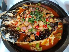 -鸣记脆皮烤鱼·海鲜烤鱼(三八广场店)