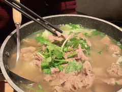 -川堂风·跷脚牛肉·乐山爆炒(宝山日月光店)