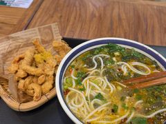 -云阿蛮云南生烫牛肉米线(奉贤路店)