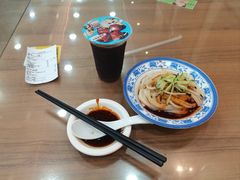 麻酱凉皮-西安贾三灌汤包·回坊小吃·清真炒菜(北院门总店)