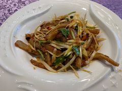 凉拌牛肚-伊兰盛堡(河南路店)
