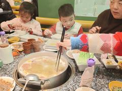 -一席地·本地鸡窝·杭帮鸡火锅(萧山银隆百货店)