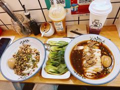 -常樂屋·常德米粉(青年路店)