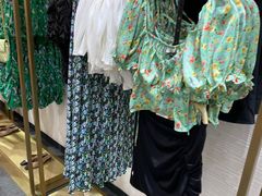 -URBAN REVIVO(济南世茂广场店)