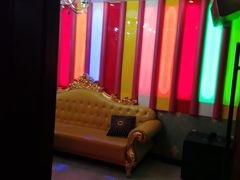 -路边边.炒菜烧烤.音乐餐厅(良乡长虹店)